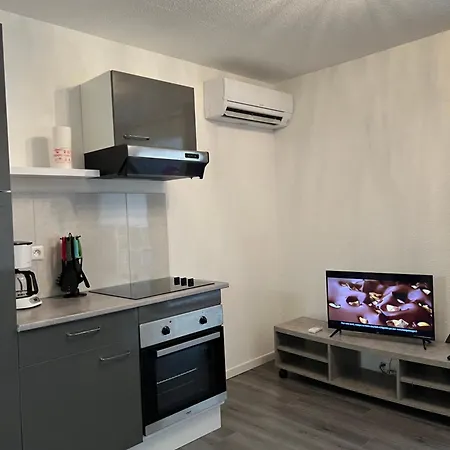 A 100m De La Apartment Agde